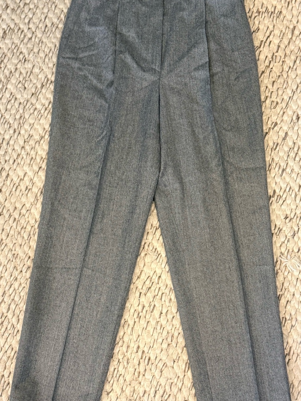 Zanella Tracy Women’s Size 10 Gray 100% Virgin Wool Pleated Dress Pants Italy